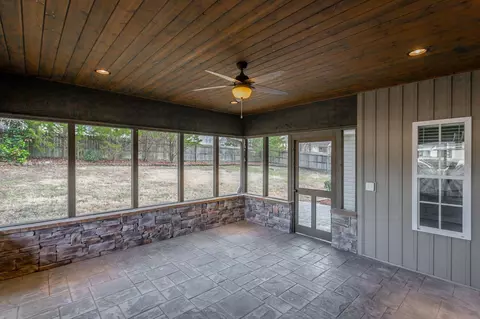 Exterior - 8444 Pershing Rd, Chattanooga, TN 37421 photo 12 of 20