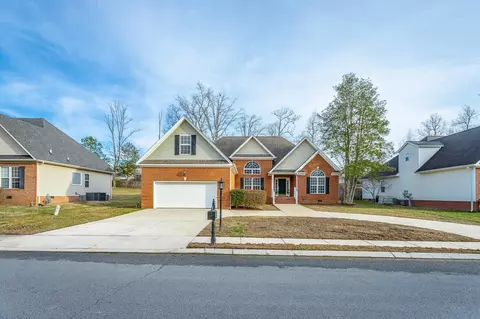 Exterior - 8444 Pershing Rd, Chattanooga, TN 37421 photo 7 of 20