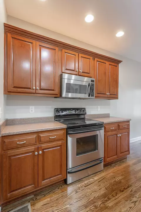 Kitchen - 8444 Pershing Rd, Chattanooga, TN 37421 photo 5 of 5