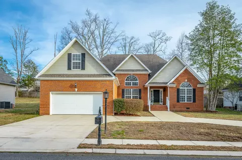 8444 Pershing Rd, Chattanooga, TN 37421
