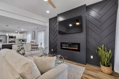 1708 Scovel St, Nashville, TN 37208