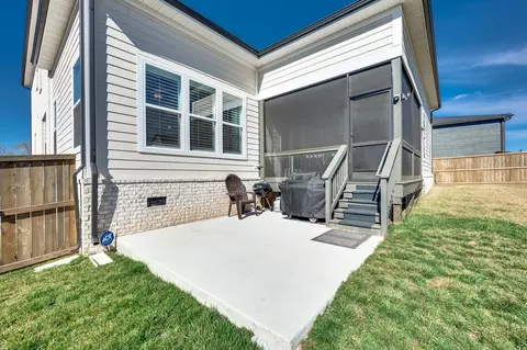 Exterior - 4045 John Marsh Rd, Spring Hill, TN 37174 photo 8 of 13