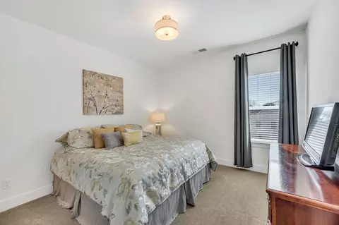 Bedroom - 4045 John Marsh Rd, Spring Hill, TN 37174 photo 4 of 6