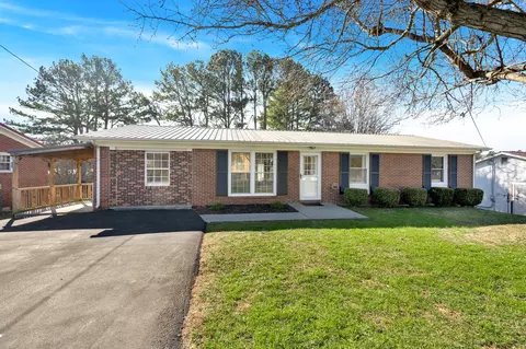 315 W Adams St, Woodbury, TN 37190