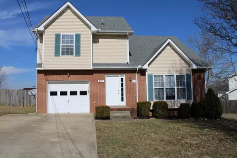 977 Roedeer Dr, Clarksville, TN 37042