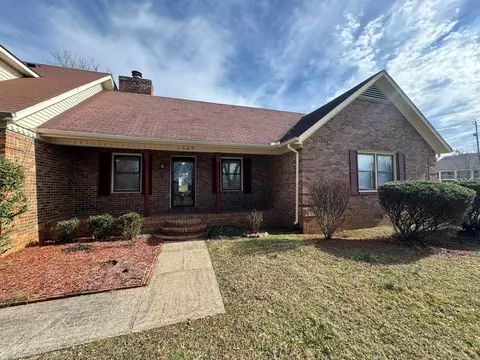 1209 Virginia Ave, Murfreesboro, TN 37130