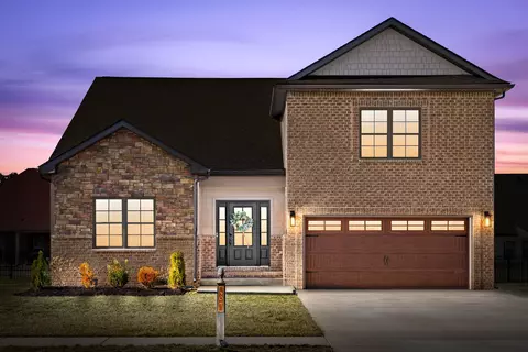 304 Lowline Dr, Clarksville, TN 37043