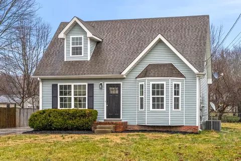563 Lorie Ln, Clarksville, TN 37042