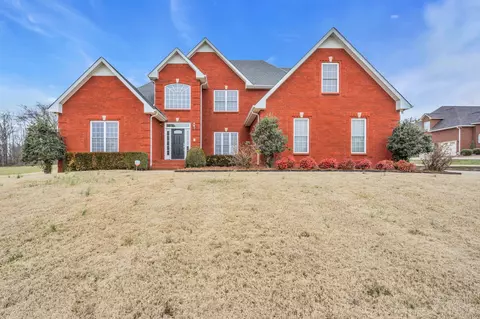 4860 Clear Springs Rd, Clarksville, TN 37040