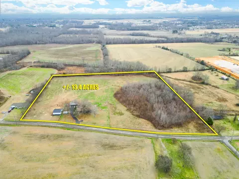 134 Old Huntsville Rd, Fayetteville, TN 37334