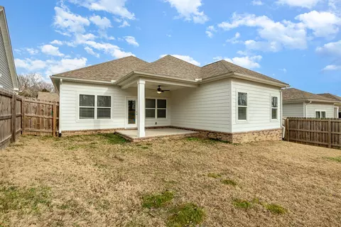 Exterior - 217 Hermitage Point Dr, Hermitage, TN 37076 photo 5 of 7