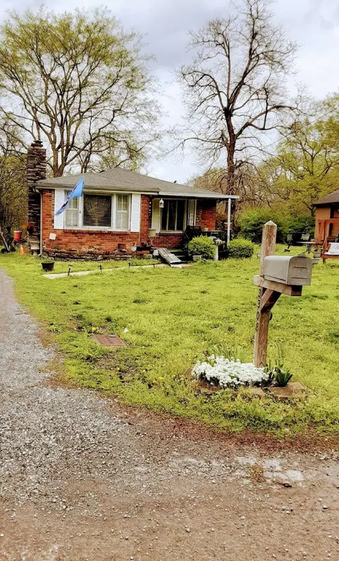 3308 Walton Ln, Nashville, TN 37216