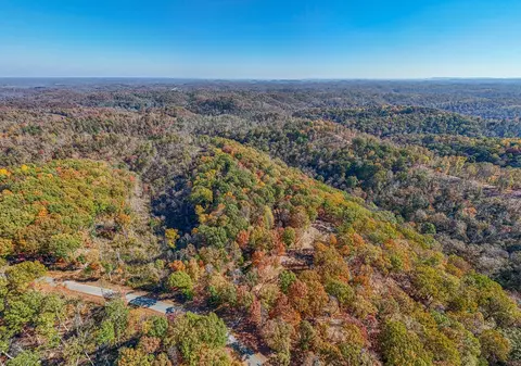 1636 Apache Trl, Pegram, TN 37143