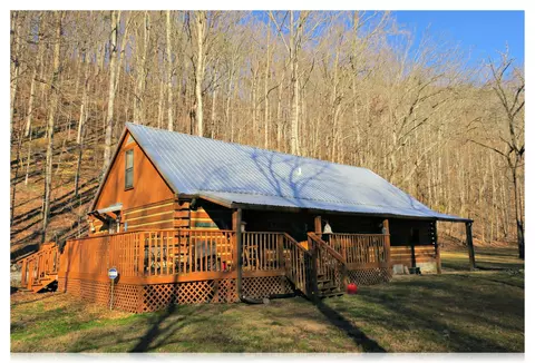 3279 Old Sams Creek Rd, Pegram, TN 37143