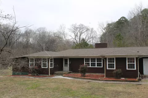 1390 W Schmitt Rd, Rossville, GA 30741