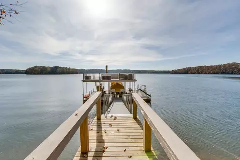 290 Shasteen Bend Dr, Winchester, TN 37398