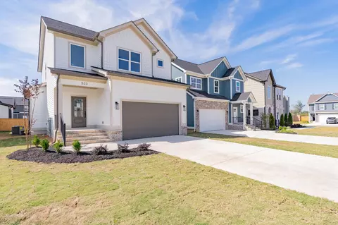 523 Shanti Dr, Chattanooga, TN 37412