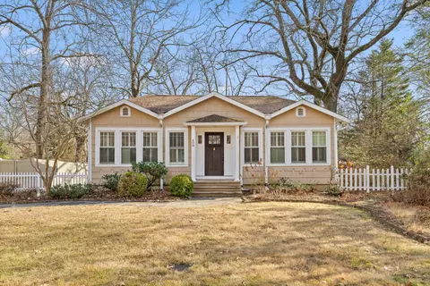 408 James Blvd, Signal Mountain, TN 37377