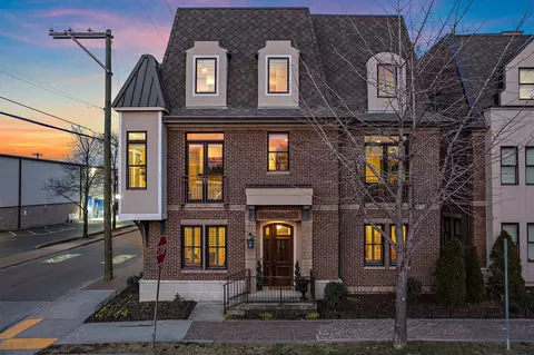 1236 5th Ave N, Nashville, TN 37208