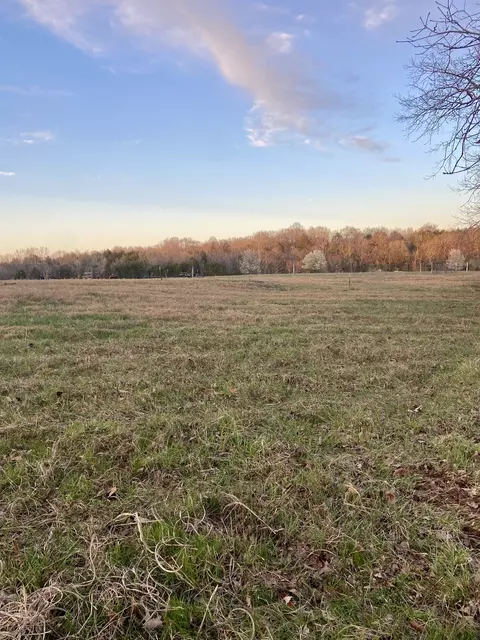 2525 Verona Caney Rd, Lewisburg, TN 37091