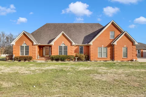 17 Lacy Rd, Fayetteville, TN 37334