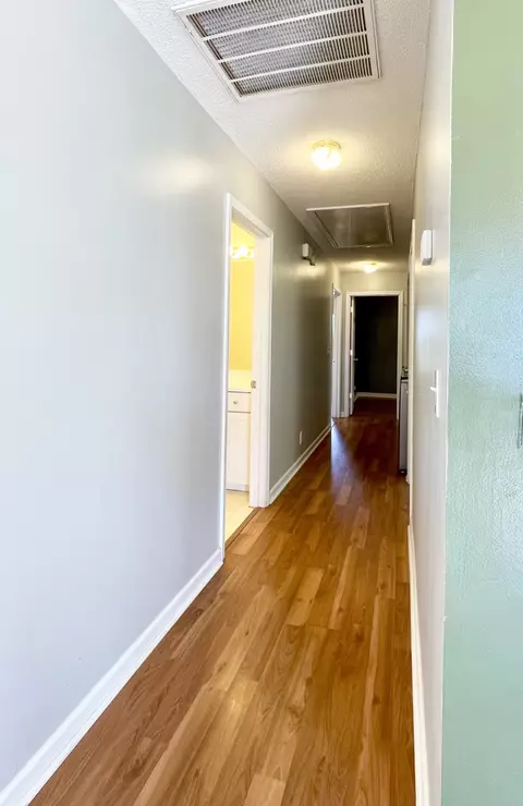 Entry Way - 5008 Boyd Dr, Murfreesboro, TN 37129 photo 1 of 2