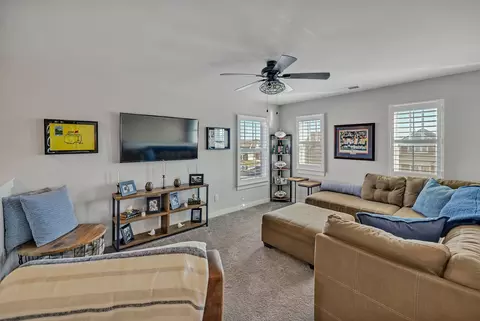 Living - 207 Sable Ln, Spring Hill, TN 37174 photo 5 of 6