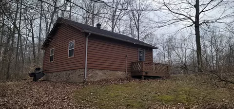 Exterior - 145 Ginger Ct, Dover, TN 37058 photo 9 of 13
