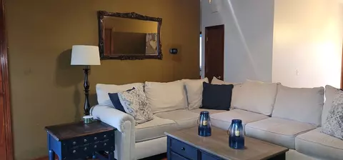 Living - 145 Ginger Ct, Dover, TN 37058 photo 2 of 6