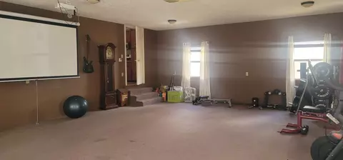 Living - 145 Ginger Ct, Dover, TN 37058 photo 5 of 6