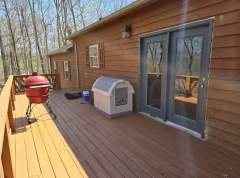 Exterior - 145 Ginger Ct, Dover, TN 37058 photo 4 of 13