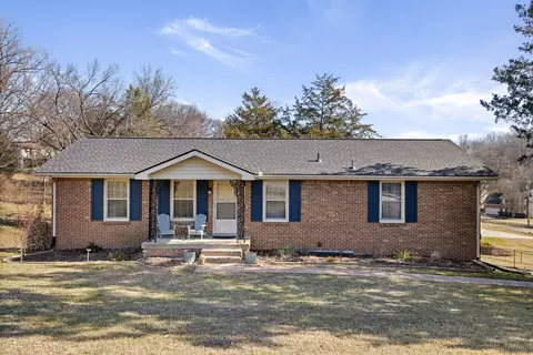 2101 Aileen Dr, Antioch, TN 37013