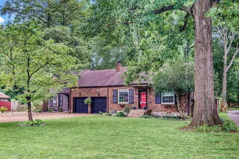 2916 Mcnairy Ln, Nashville, TN 37204