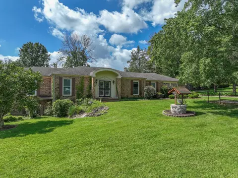112 Oakmont Dr, Mount Juliet, TN 37122