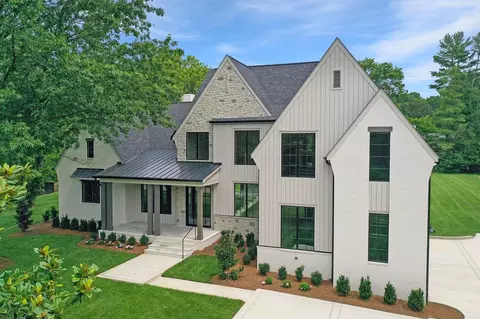 6012 Robert E Lee Dr, Nashville, TN 37215