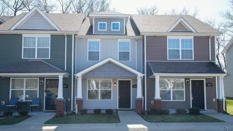297 Alexander Blvd, Clarksville, TN 37040