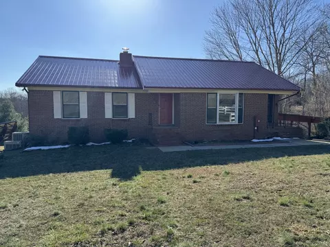 129 Neighbors Rd, Hohenwald, TN 38462
