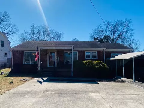 814 W Spring St, Lebanon, TN 37087