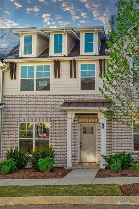 239 Kenner Aly, Hendersonville, TN 37075