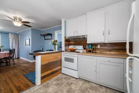 Kitchen - 8635 Old Baxter Rd, Baxter, TN 38544 photo 4 of 5
