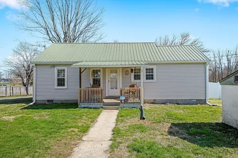 Exterior - 8635 Old Baxter Rd, Baxter, TN 38544 photo 7 of 11