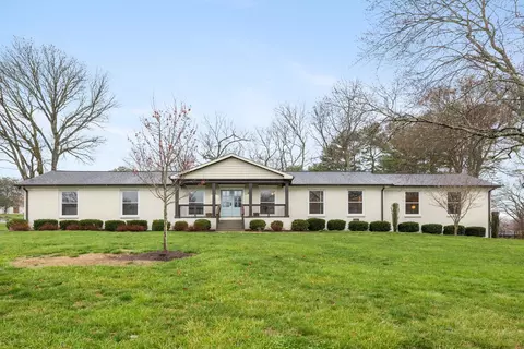 1505 Covington Dr, Brentwood, TN 37027