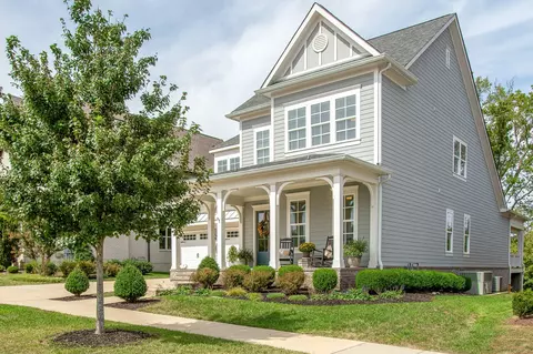 3062 Allenwood Dr, Thompsons Station, TN 37179