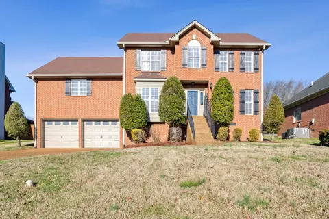 1127 Kimberly Dr, Goodlettsville, TN 37072