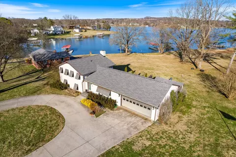 285 Sanders Ferry Rd, Hendersonville, TN 37075