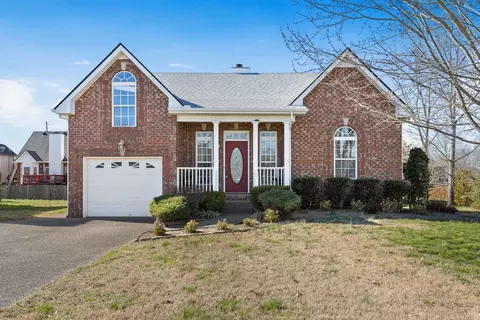 7009 Indian Ridge Blvd, White House, TN 37188