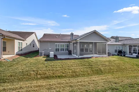 Exterior - 815 Clay Pl, Spring Hill, TN 37174 photo 3 of 6