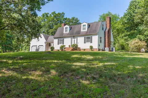 3011 NE River Rd, Dalton, GA 30721