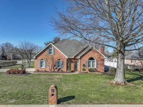 Exterior - 1415 Wall St, Murfreesboro, TN 37130 photo 2 of 10