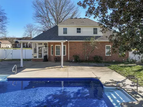 Exterior - 1415 Wall St, Murfreesboro, TN 37130 photo 7 of 10